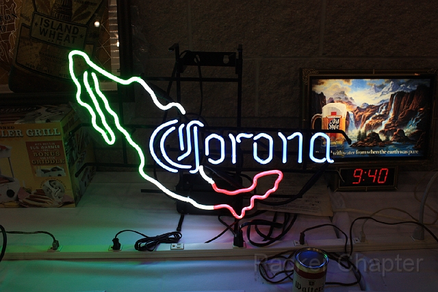 2009TAT_ 452.jpg - Saturday Night Raffle Neon